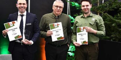 Sieger unter sich: Main Knives (CEO Hugo Martins, links) belegte den 1. Platz, Marek Bialous (mittig) den zweiten und Teckel-Messer den dritten Platz.