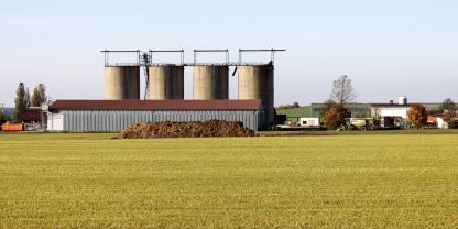 Bauernhof-AdobeStock_45475002