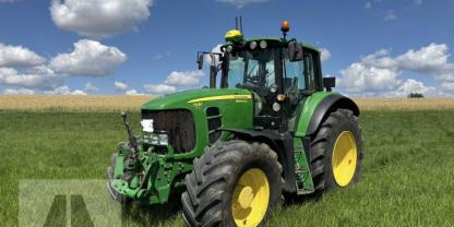 John Deere 7530 Premium Traktor