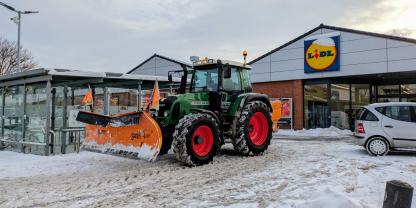 Schnee Traktor supermarkt