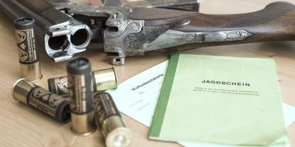 Wer eine Kurzwaffe ohne Voreintrag kauft, riskiert seine Waffenbesitzkarte.