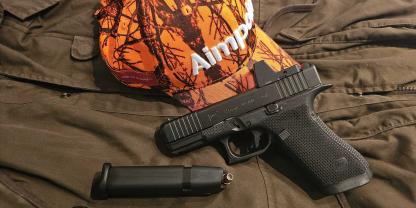 Die GLOCK 45 Gen6 wartet mit interessanten Neuerungen auf. Und dennoch: Das Prinzip der GLOCK-Pistole bleibt gleich.