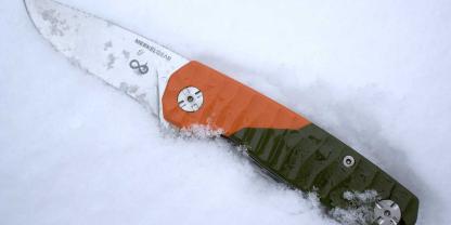 Die 9,5 cm lange Droppointklinge reicht für jede Wildart.