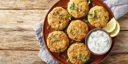 Fasten-Rezepte-Kichererbsen-Bratlinge_AdobeStock_801852950