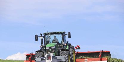 Kuhn-MergeMaxx-25-fe-auf1