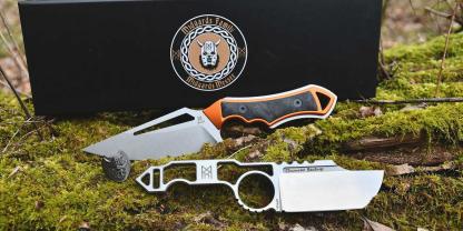 Midgards-Messer hebt sich vor allem durch seine Designs von anderen Herstellern ab und nutzt für die Namenswahl häufig Begriffe aus der nordischen Mythologie.