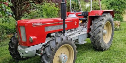 Schlüter 1250 V Traktor