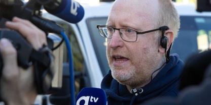 Friedrich Mülln während einer Demo (Archivbild): Der BBV hat wegen des Verdachts auf Untreue Anzeige gegen die Soko Tierschutz erstattet. Worum es dabei geht.
