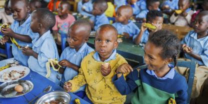 Ruanda setzt bei der Bildung auch auf Schulspeisung und die lokale Landwirtschaft.