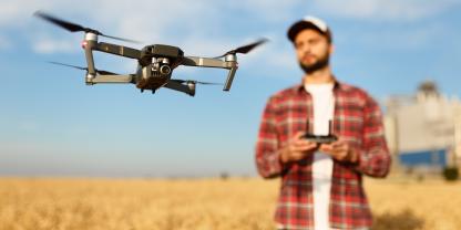 Kontrollfahrten sparen: Diese DJI-Kameradrohnen helfen Landwirten im Alltag (Symbolbild).