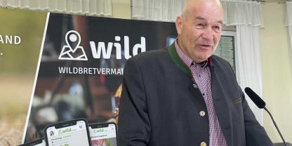 Dr. Dirk-Henner Wellershoff eröffnete die Brandenburger Jäger- und Anglertage in Paaren/ Glien.