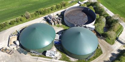 Vergären Betreiber Wirtschaftsdünger in ihrer Biogasanlage, reduziert das klimaschädliche CO2-Emissionen (Symbolbild).