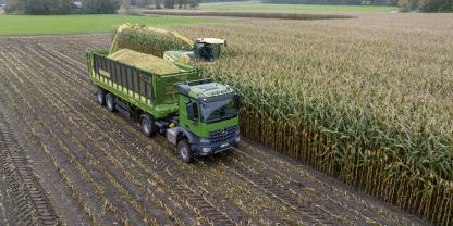 Der AgriTruck von Krone auf dem Maisfeld