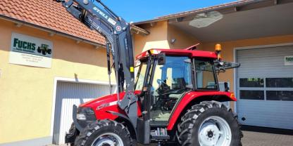 Case JX 70U mit Frontlader Traktor