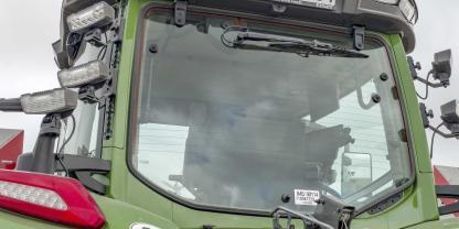 fendt-832-vario-scheinwerfer