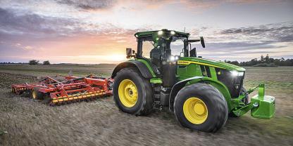 Bei John Deere ist man mit der Entwicklung des dritten Quartals des Geschäftsjahres 2026 zufrieden.