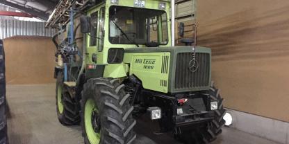 Ein MB-trac mit Spritze