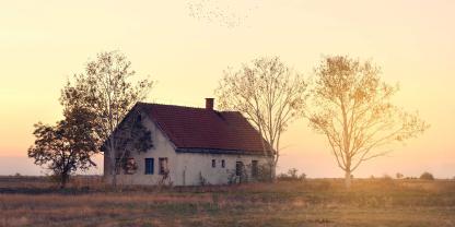 Landhaus-AdobeStock_64604870