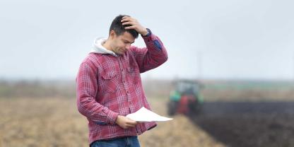 Finanzielle Probleme kündigen sich oft frühzeitig an. Bestimmte Kennzahlen können Landwirten Hinweise geben, wie sich die wirtschaftliche Lage ihres Betriebs entwickelt.