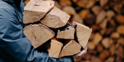Brennholzpreise-2026-AdobeStock_386171047