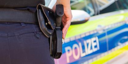 Immer wieder verlieren Bundesbeamte ihre Dienstwaffen (Symbolbild).