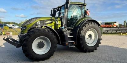 Valtra Q 285 unlimited Traktor