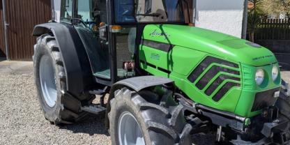 Deutz-Fahr Agroplus  87 Traktor