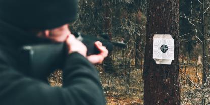 Die Polizei wurde durch Zeugenhinweise auf illegale Schießübungen aufmerksam.