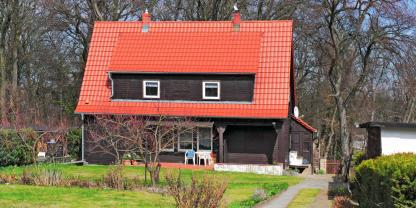 Gartenhaus-AdobeStock_145575075
