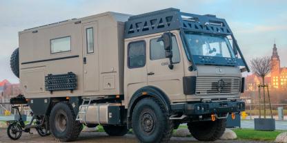 Ein umgebauter Unimog als Camper
