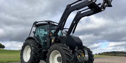 Valtra N134 S Active Traktor